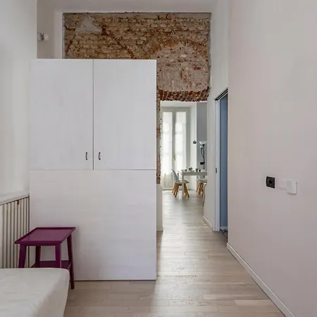 شقة Lovely & Modern In China Town Area - Via Rosmini *