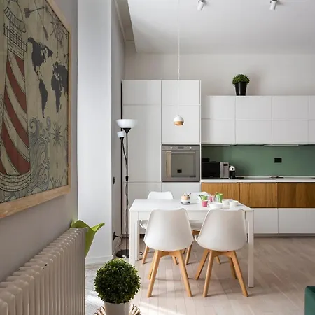 Lovely & Modern In China Town Area - Via Rosmini * ميلان